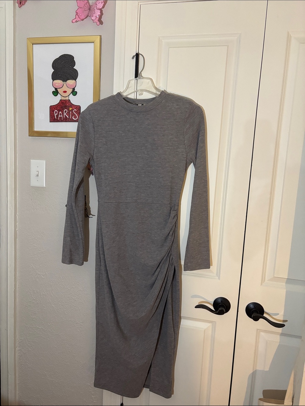 HYFVE Gray Long-Sleeve Ruched Midi Dress